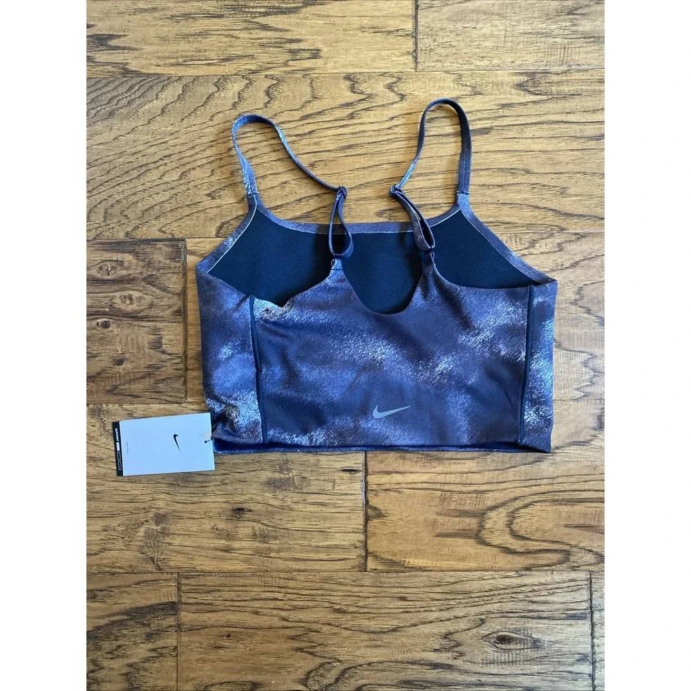 Nike Womens Indy Dri-FIT Metallic‎ Silver Black Sports Bra FZ6754-010 Medium NWT